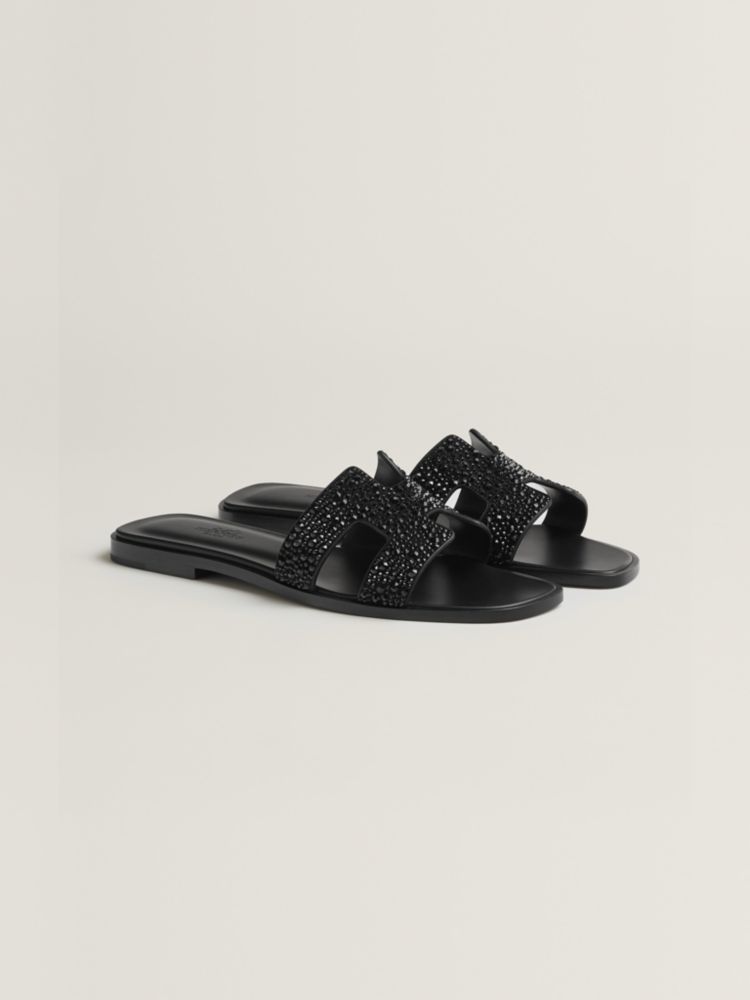 HERMES オラン ブラック サンダル 《オラン》 - ブラック | Hermès - エルメス-公式サイト